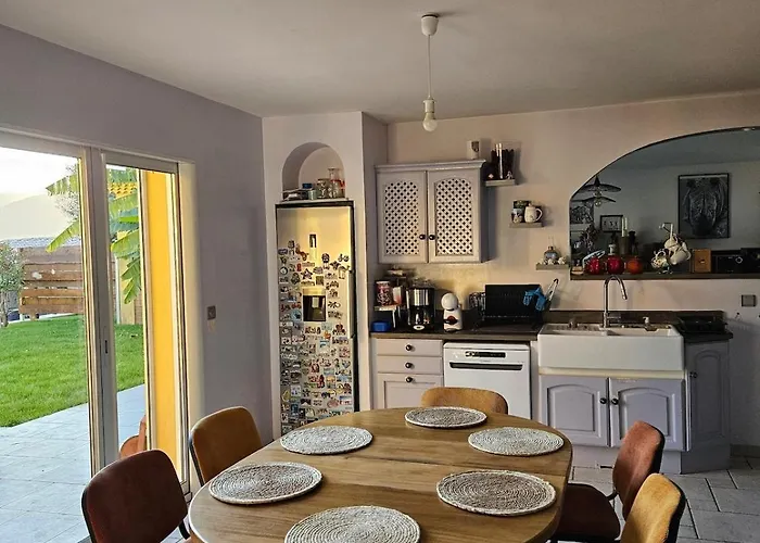 Maison Avec Piscine Σπίτι διακοπών Privas